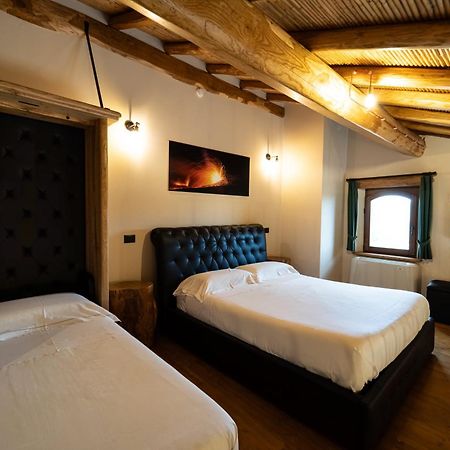 Etna Quota Mille Boutique Hotel, Typical Sicilian Food & Wine Randazzo Eksteriør billede