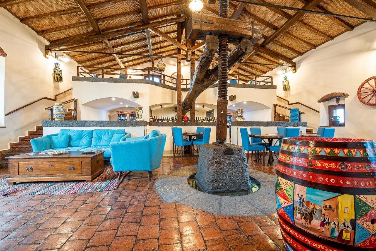 Etna Quota Mille Boutique Hotel, Typical Sicilian Food & Wine Randazzo Eksteriør billede