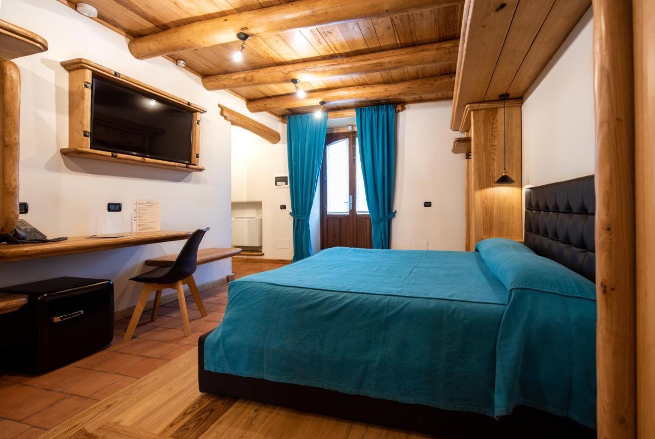 Etna Quota Mille Boutique Hotel, Typical Sicilian Food & Wine Randazzo Eksteriør billede